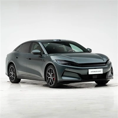 Zupełnie nowy 5-miejscowy sedan BYD Han L 2026 4-
